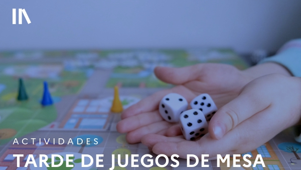 Tarde de juegos de mesa